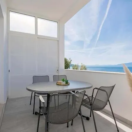 Apartament Adriatic Serenity Haven